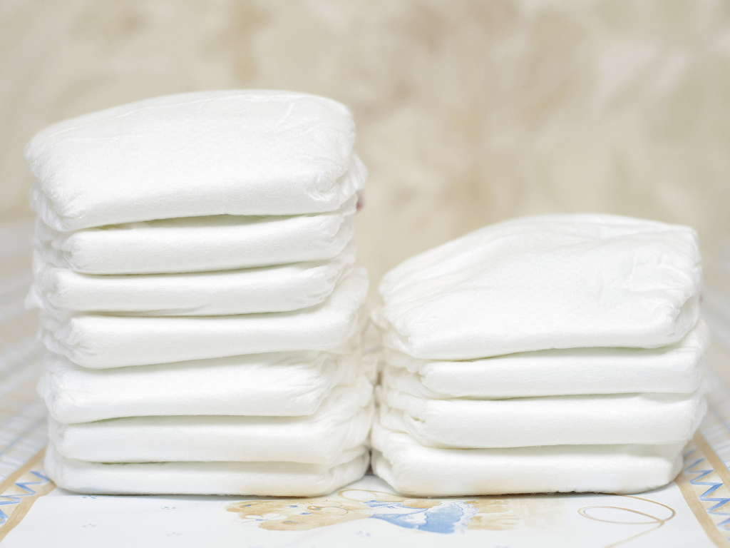 disposable baby diapers